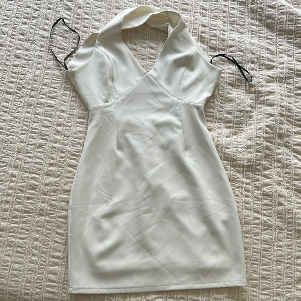 Forever 21 white formal crossed back short dress